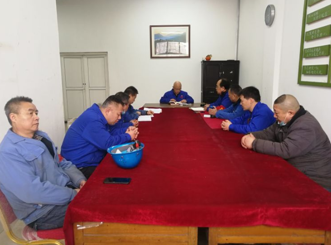 團結一致，奮發圖強——機加裝配黨支部組織生活會